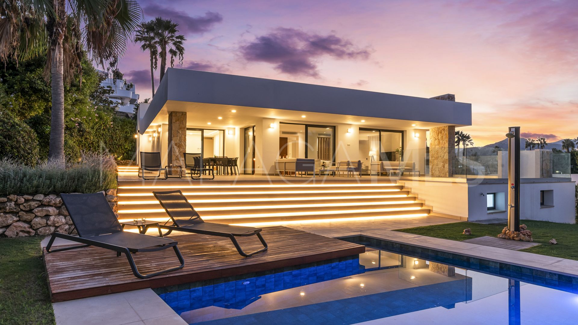 Villa for sale in Guadalmina Alta