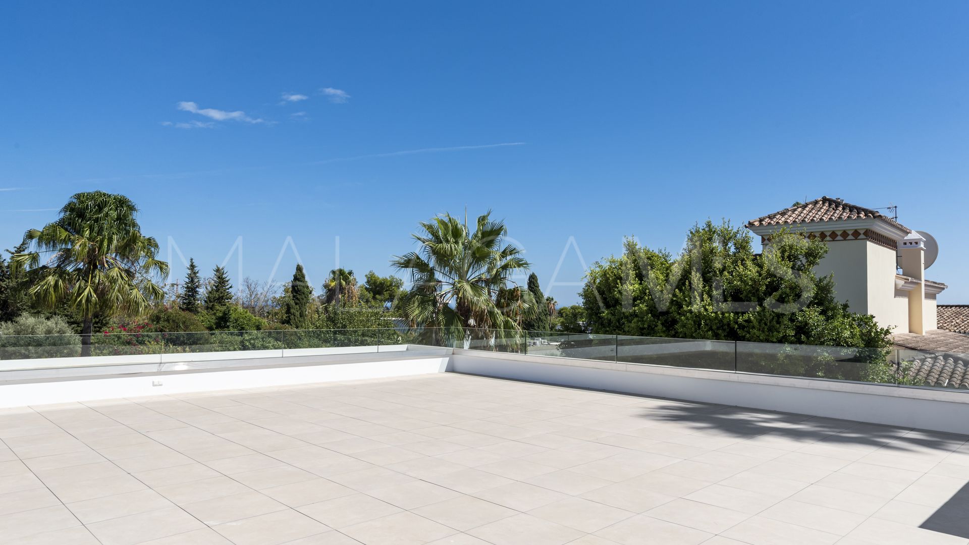 Villa for sale in Guadalmina Alta