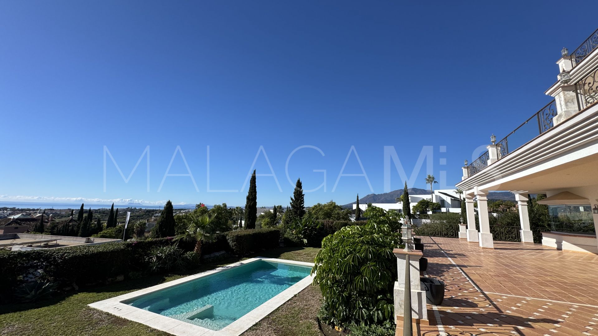 Villa for sale in Los Flamingos Golf