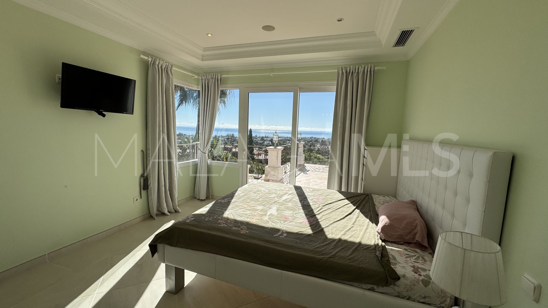 Villa for sale in Los Flamingos Golf