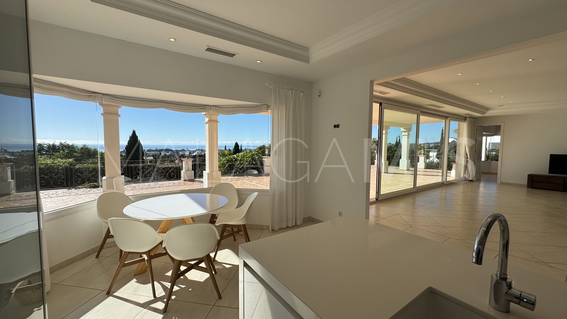 Villa for sale in Los Flamingos Golf