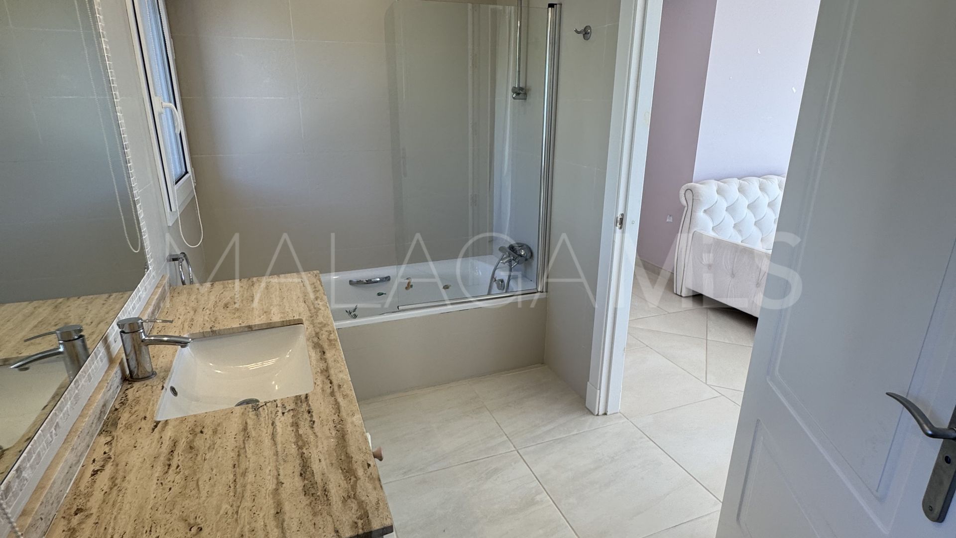 Villa for sale in Los Flamingos Golf