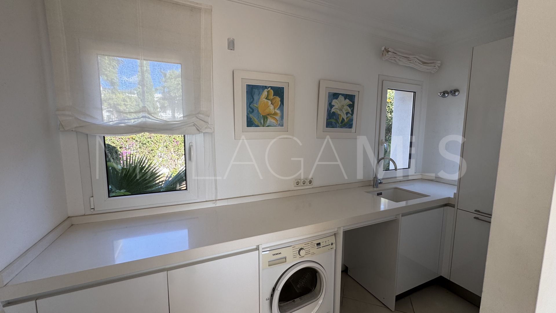 Villa for sale in Los Flamingos Golf