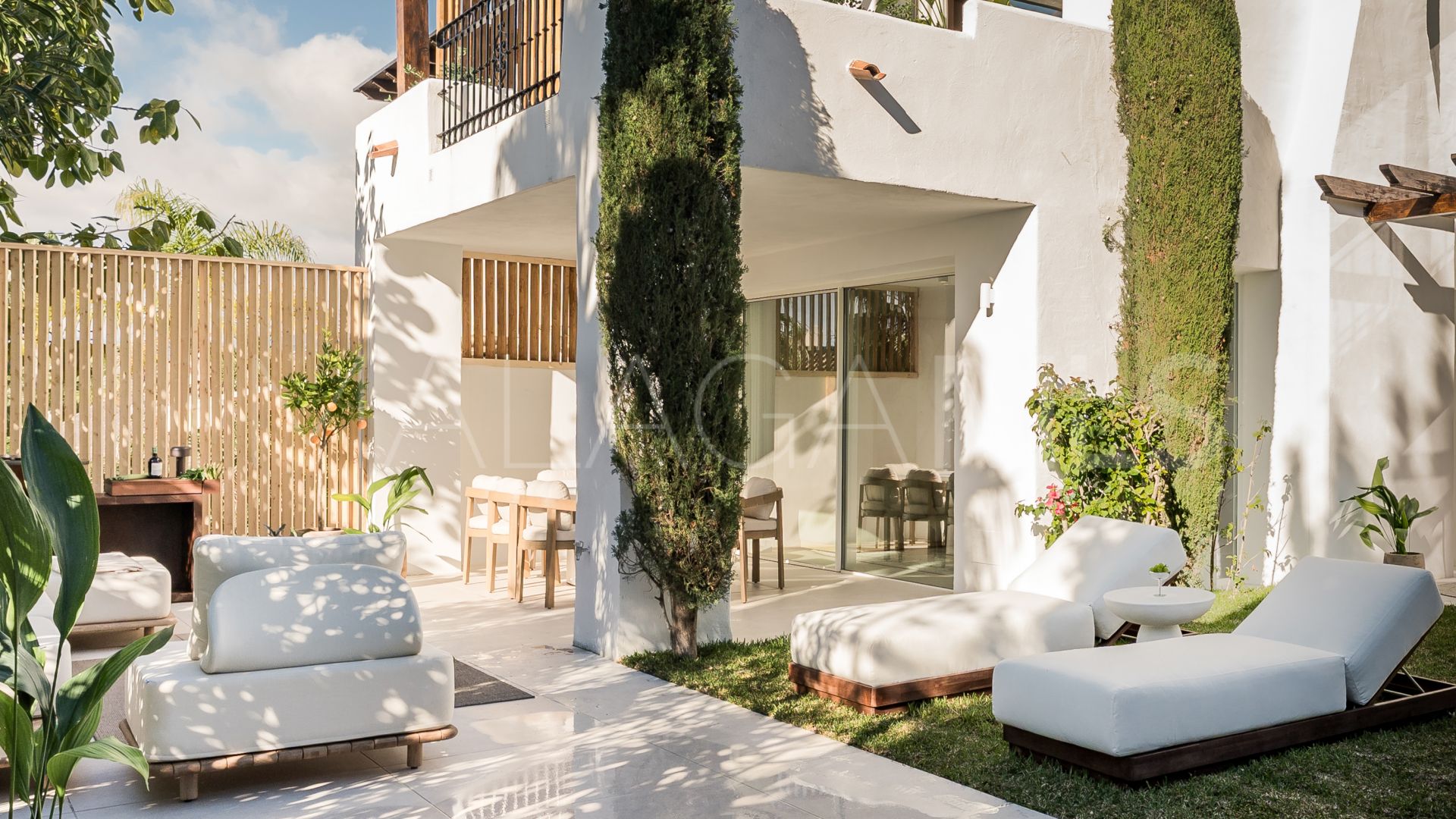 For sale semi detached villa with 4 bedrooms in Altos de Salamanca