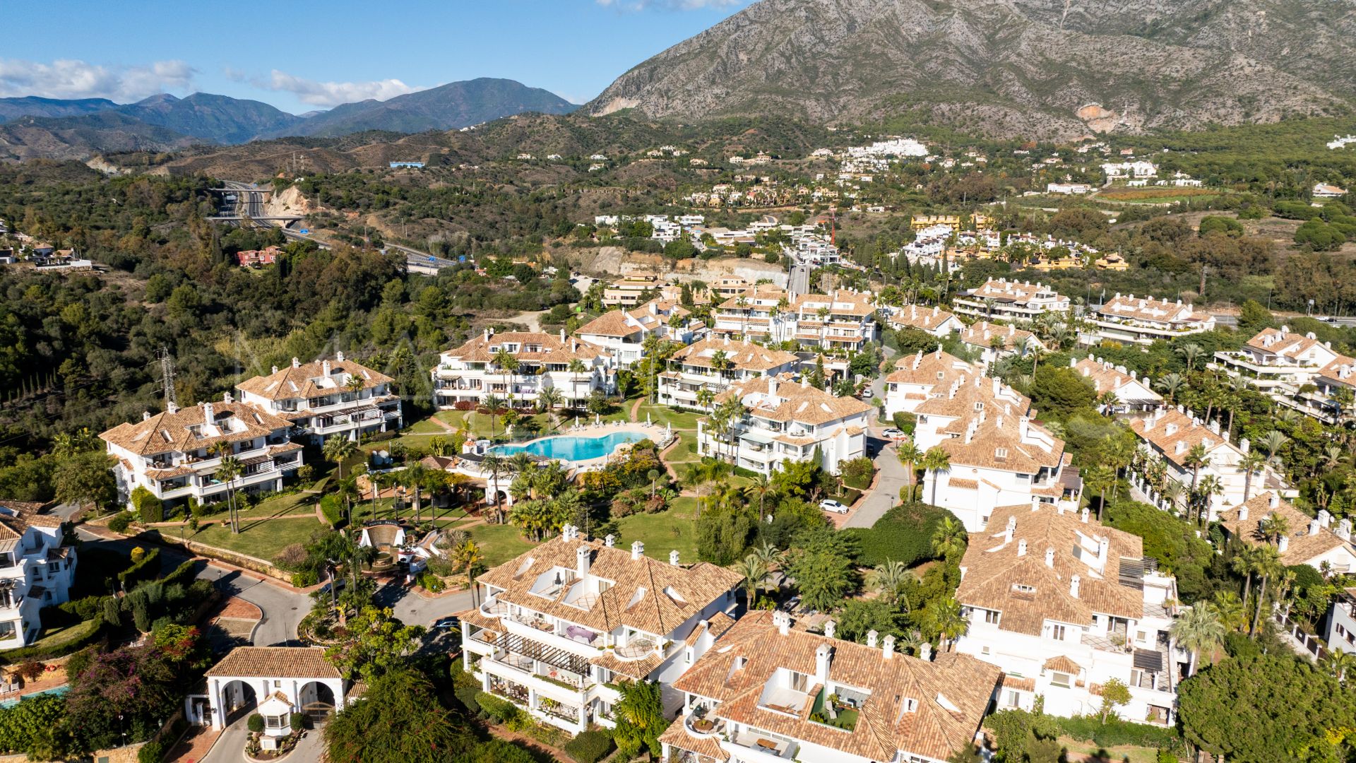 For sale Monte Paraiso 4 bedrooms apartment