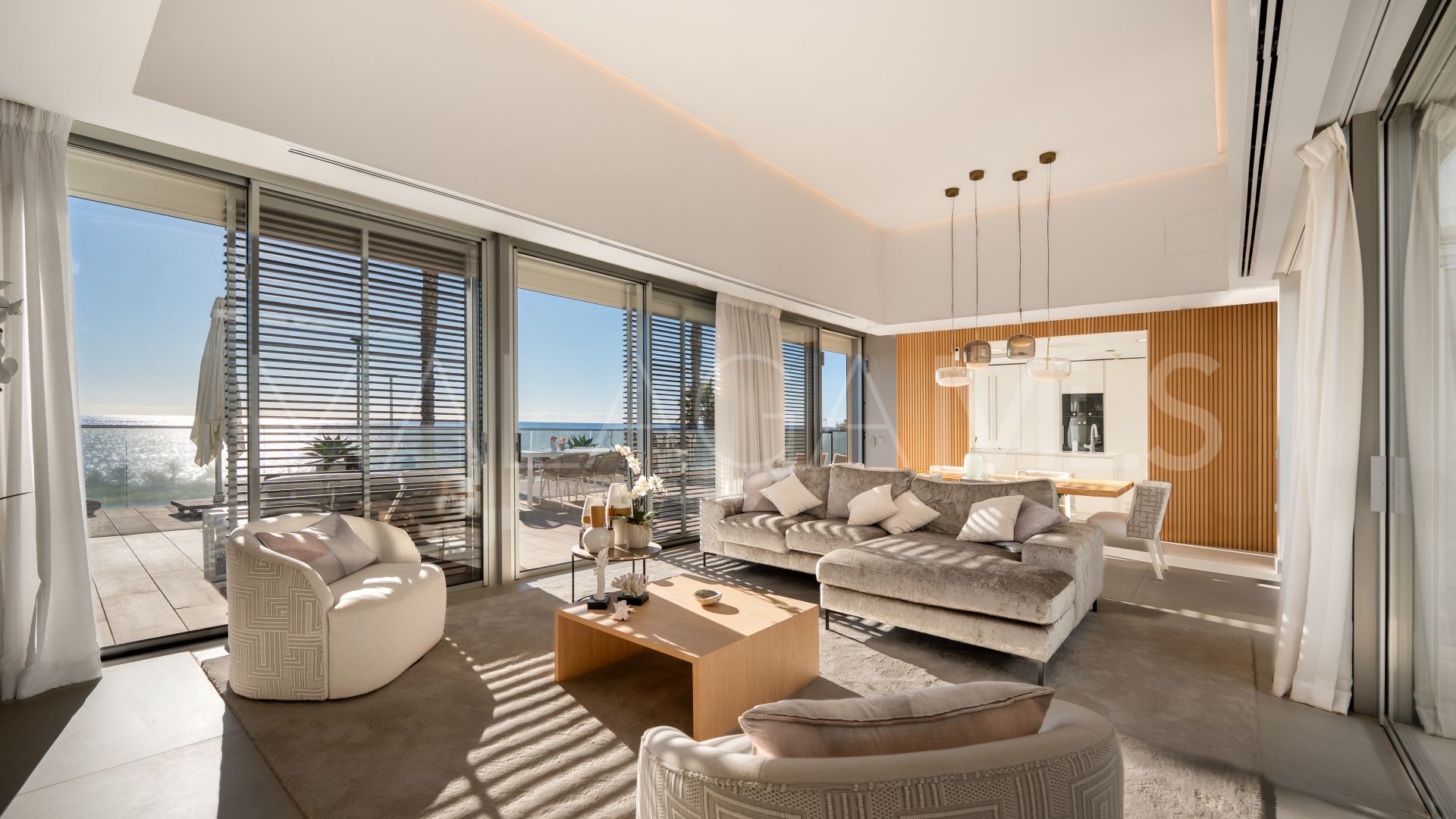 Se vende villa de 4 bedrooms in Estepona