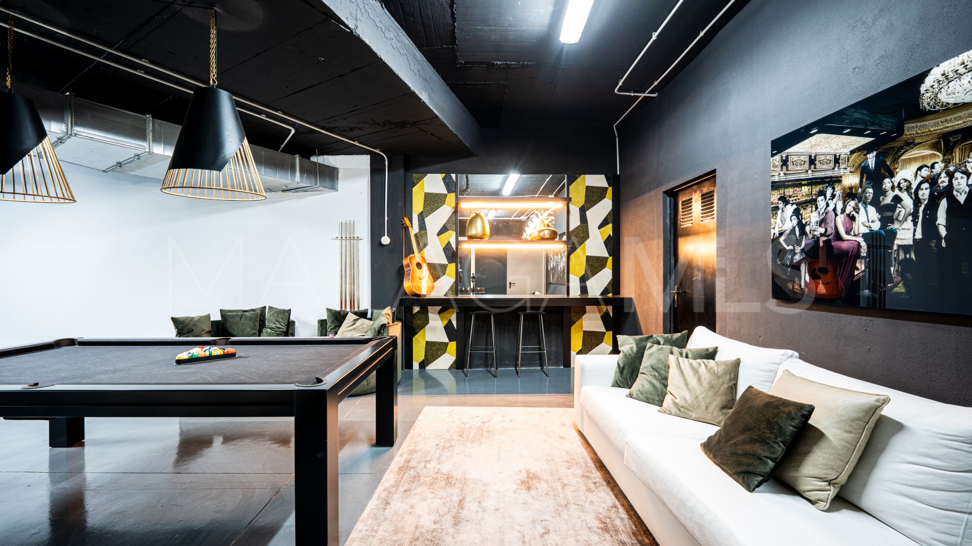 Se vende villa de 4 bedrooms in Estepona