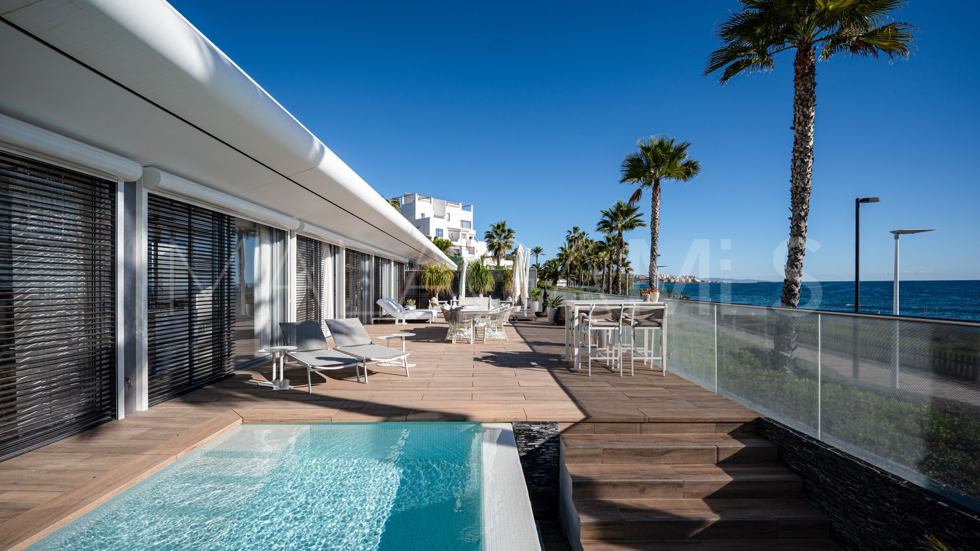 Se vende villa de 4 bedrooms in Estepona