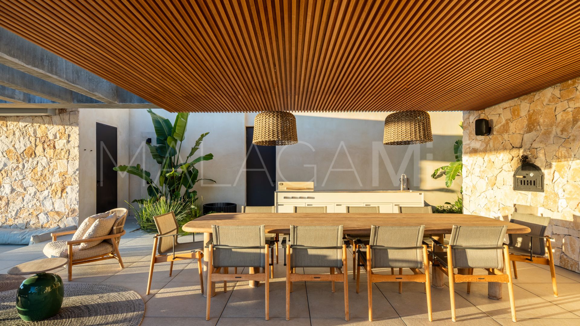 El Madroñal, villa for sale with 6 bedrooms