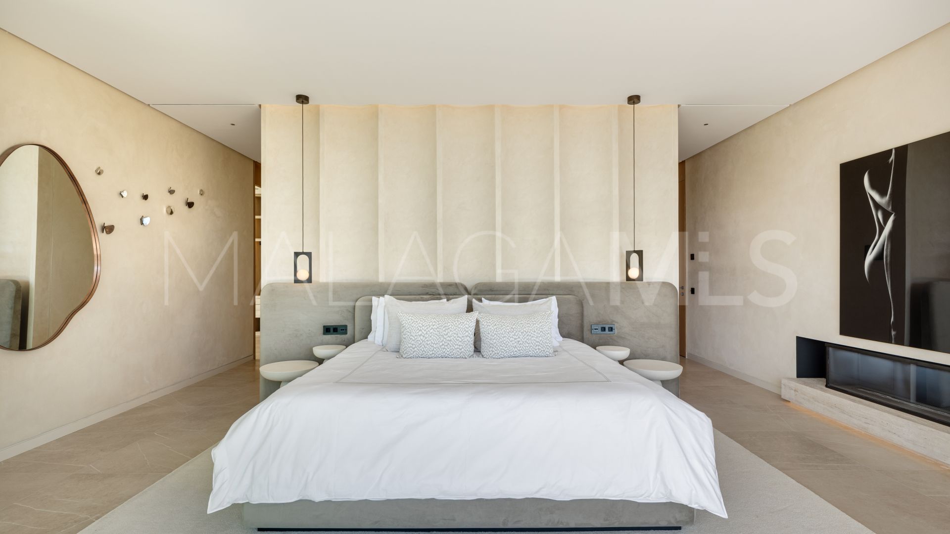 El Madroñal, villa for sale with 6 bedrooms