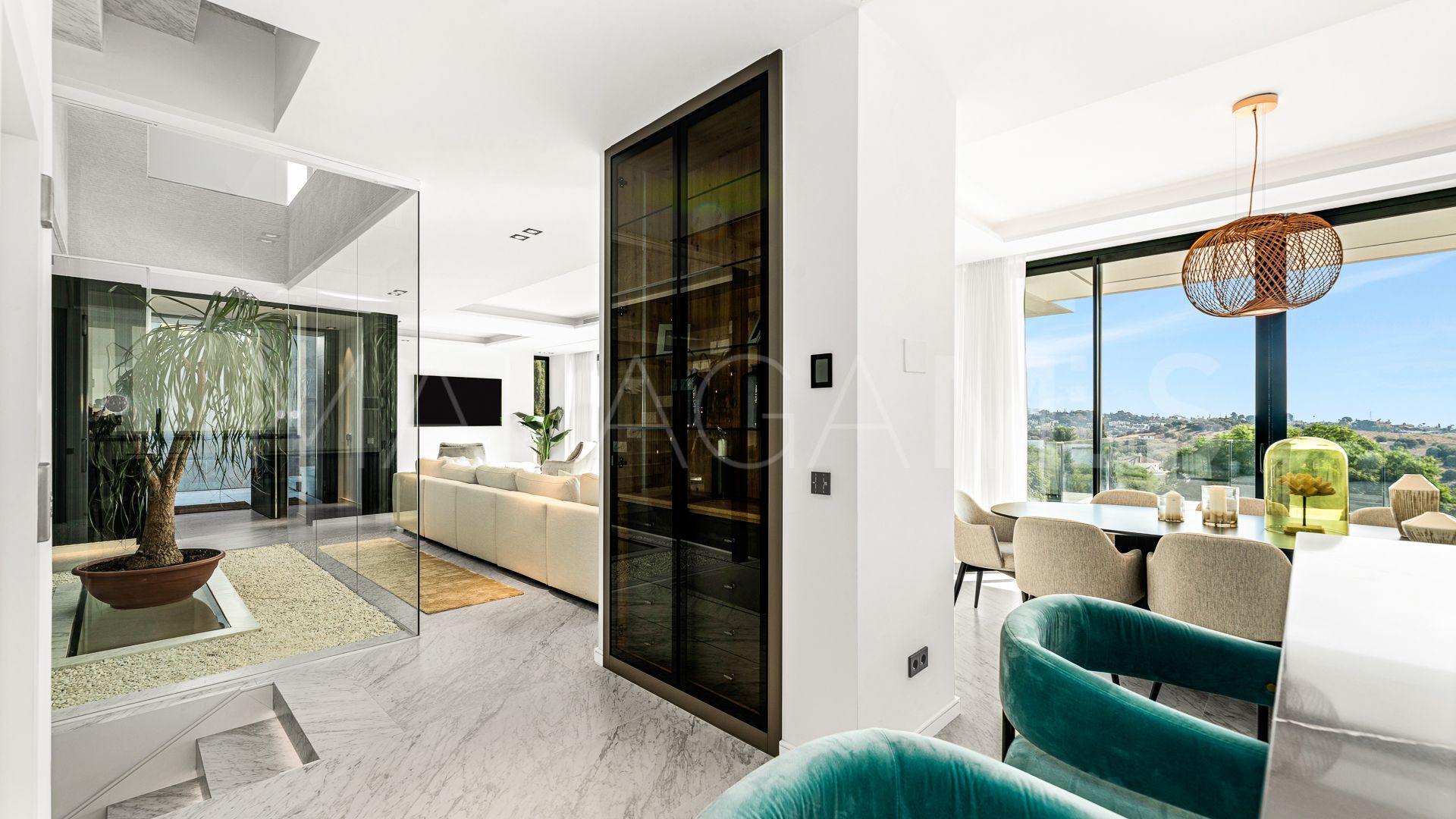 Villa for sale in Los Flamingos