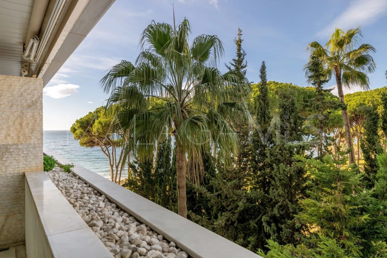 For sale apartment with 2 bedrooms in Golden Mile