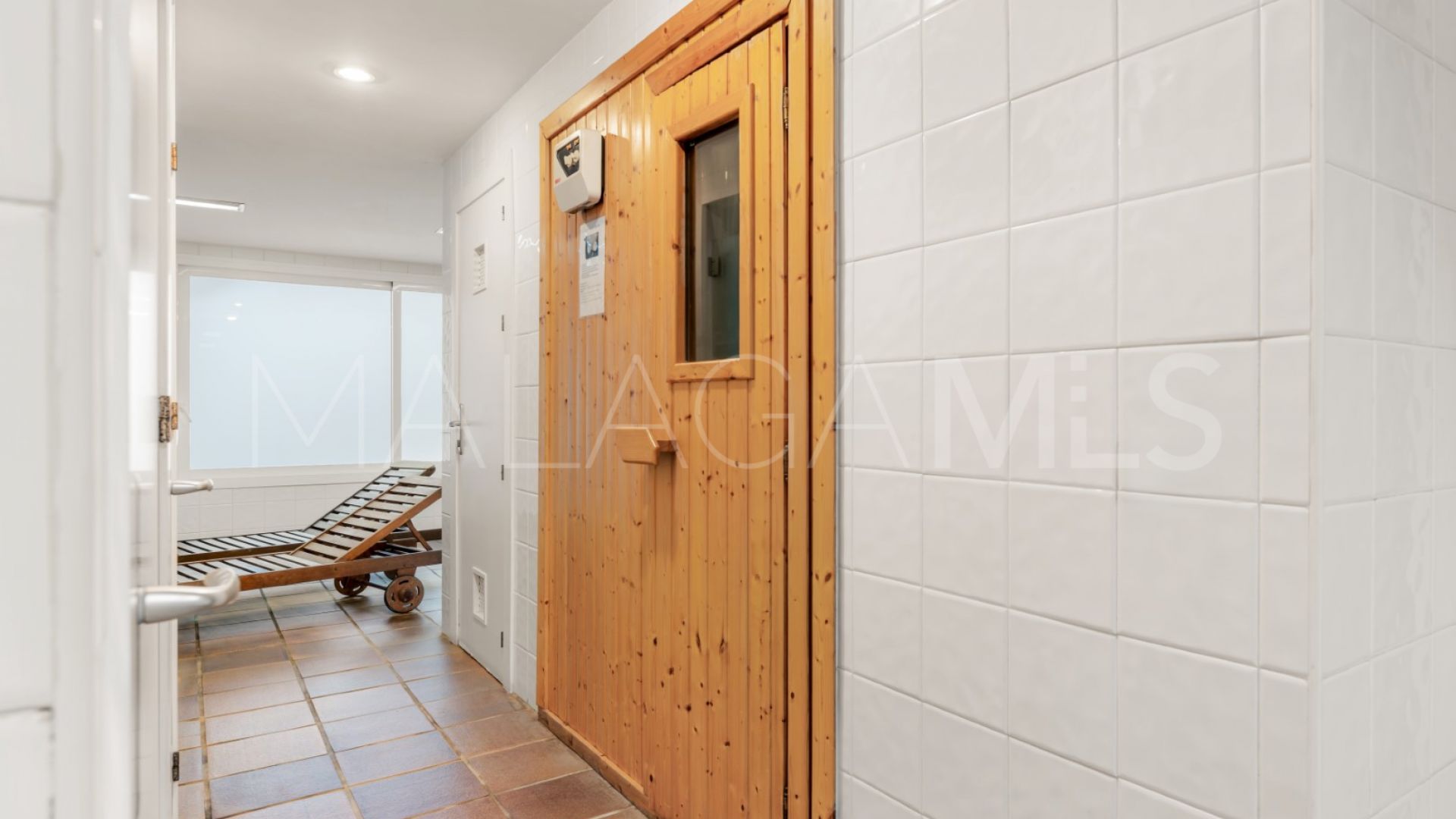 For sale apartment with 2 bedrooms in Golden Mile