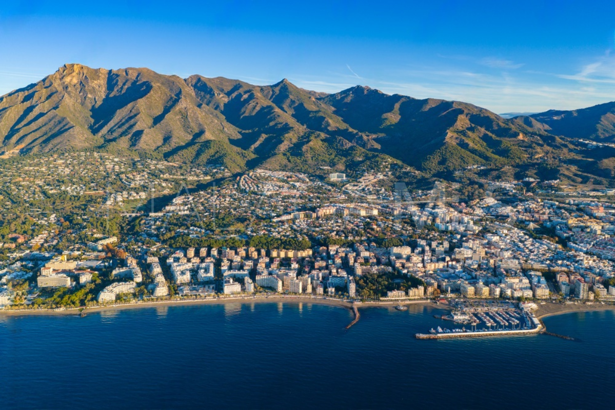 For sale Marbella City plot