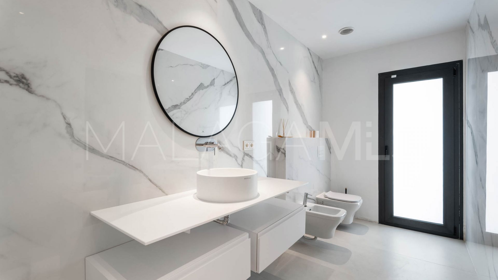 Villa for sale in Paraiso Alto