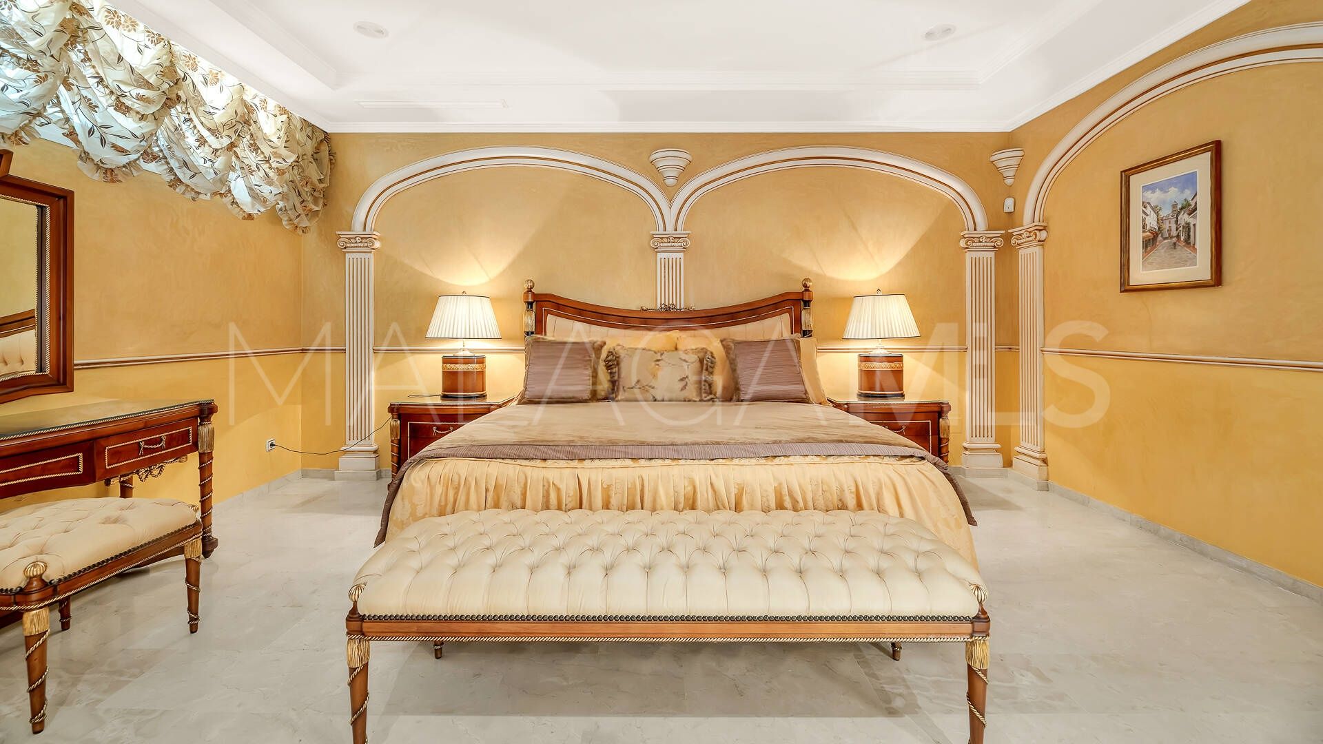 Villa for sale in Sierra Blanca