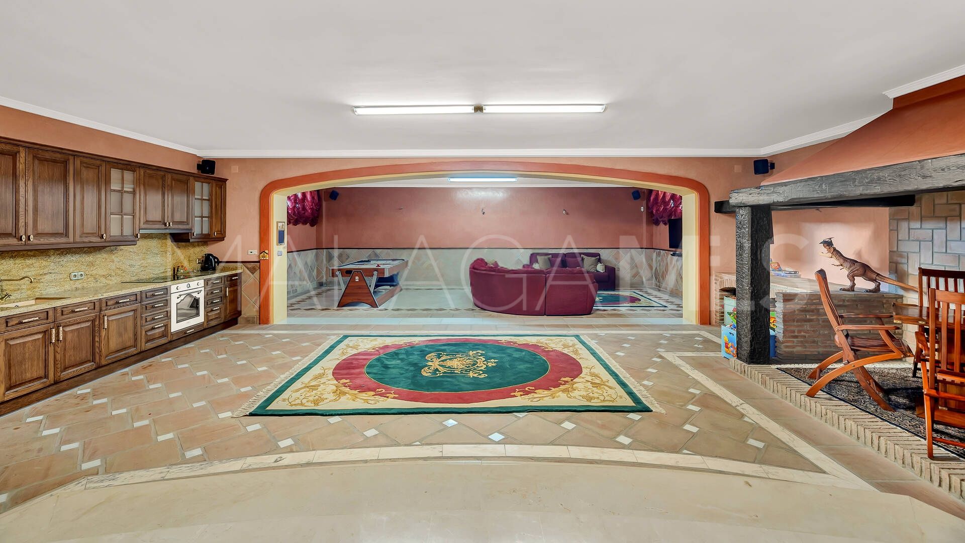 Villa for sale in Sierra Blanca