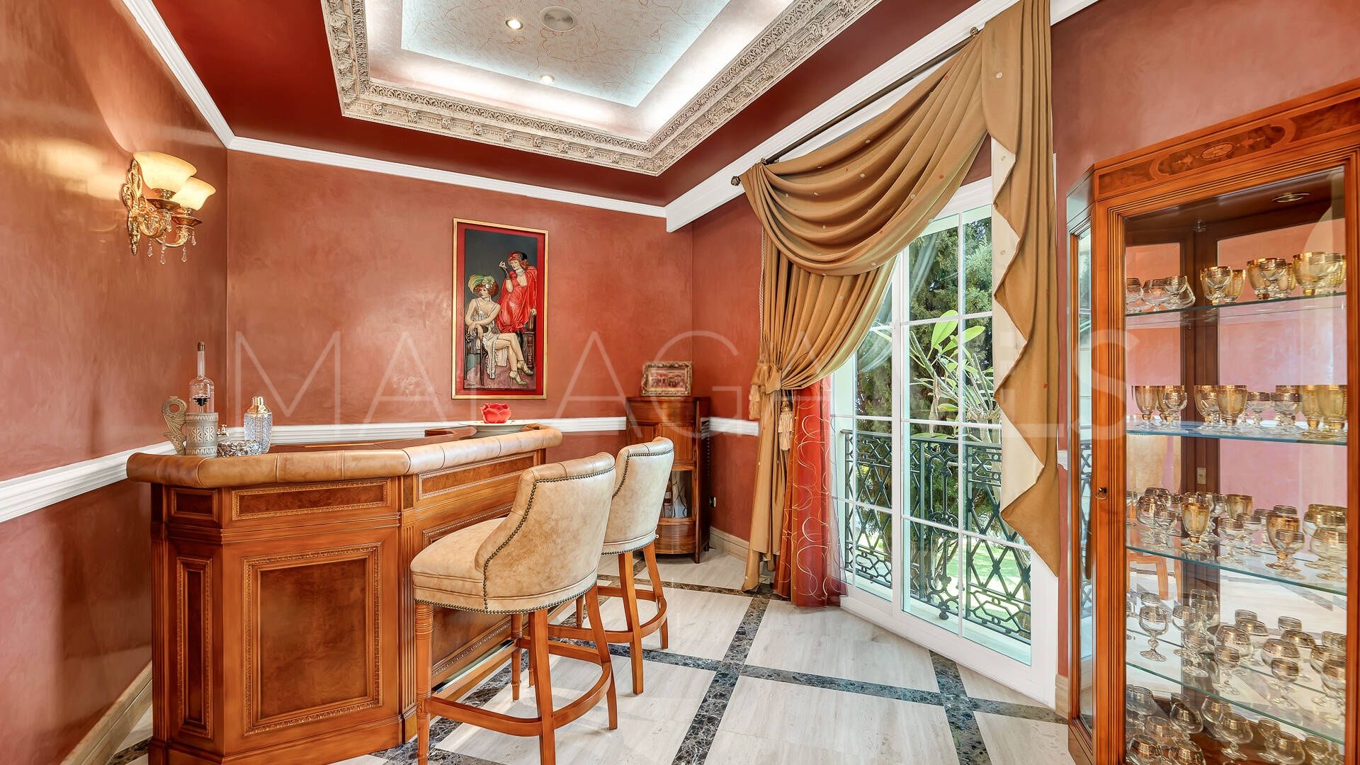 Villa for sale in Sierra Blanca