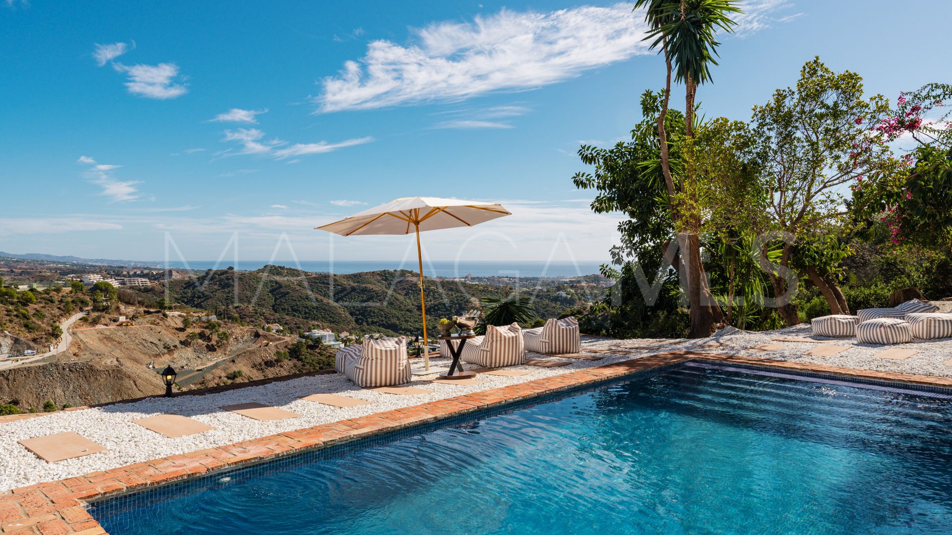 Villa for sale in El Madroñal