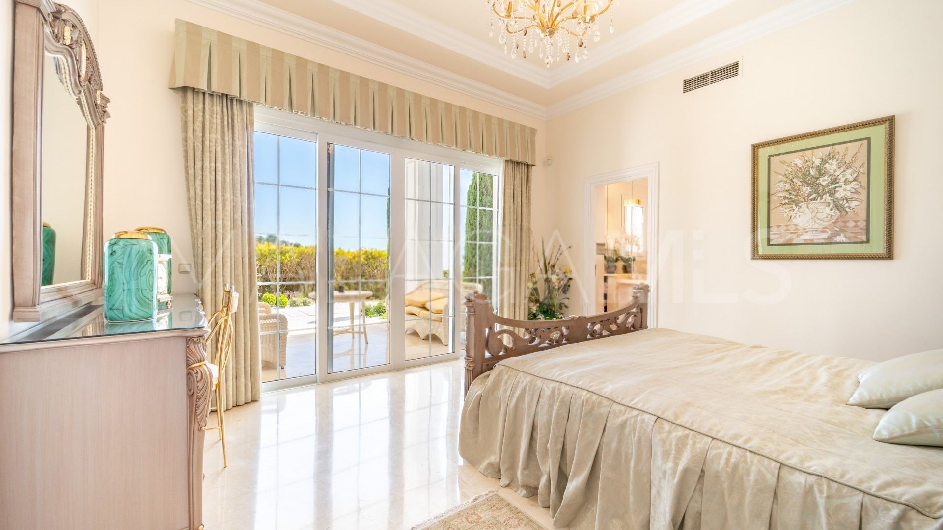 Villa for sale in La Zagaleta
