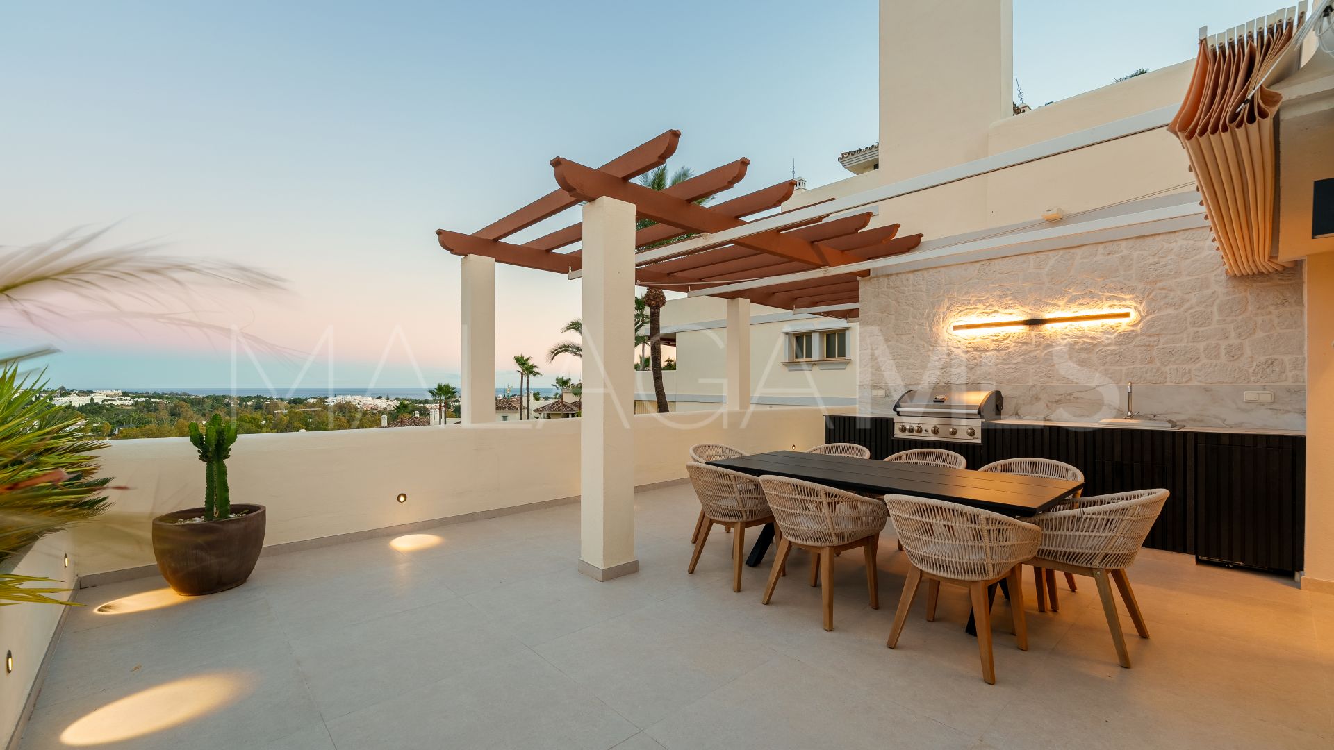 For sale Nueva Andalucia 3 bedrooms duplex penthouse