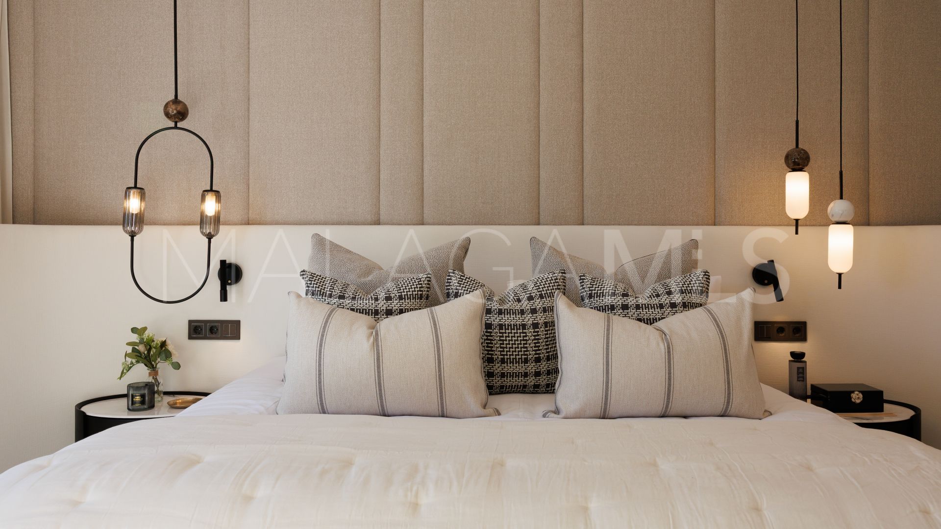 For sale villa in Sierra Blanca with 6 bedrooms