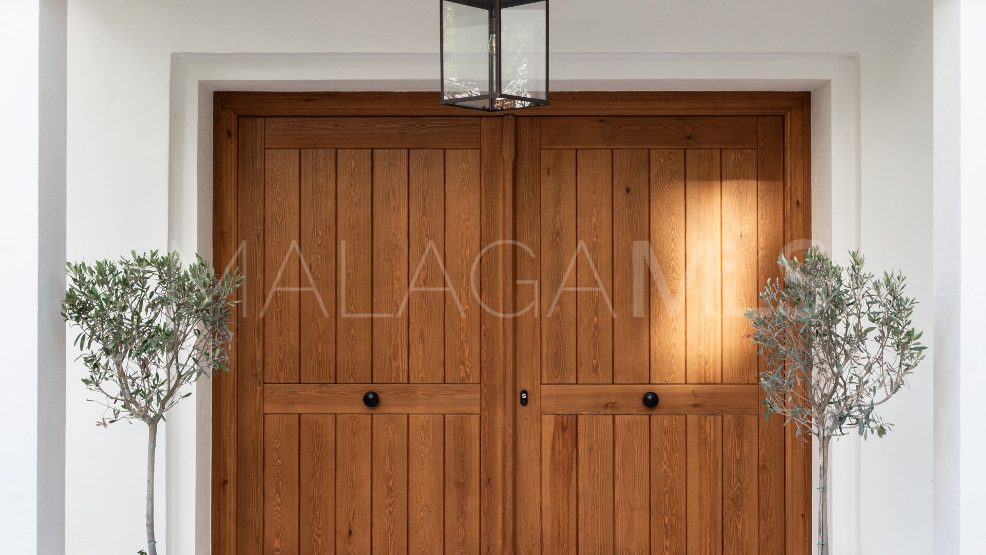 Buy villa in Los Arqueros