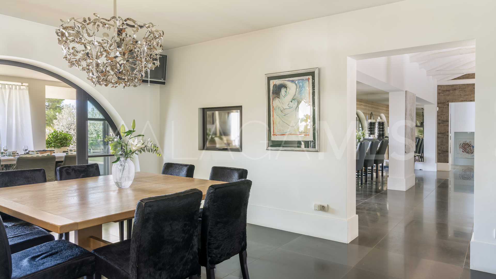 Villa for sale in Paraiso Alto