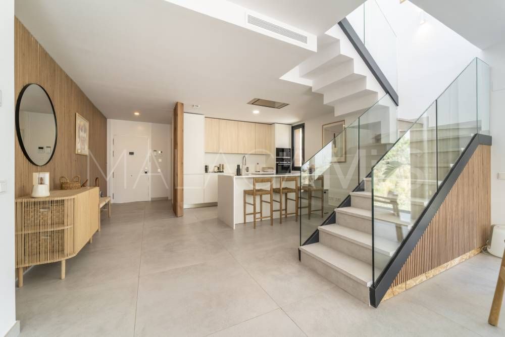 3 bedrooms duplex penthouse for sale in Marbella East