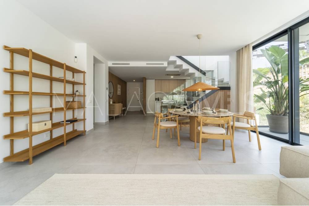 3 bedrooms duplex penthouse for sale in Marbella East
