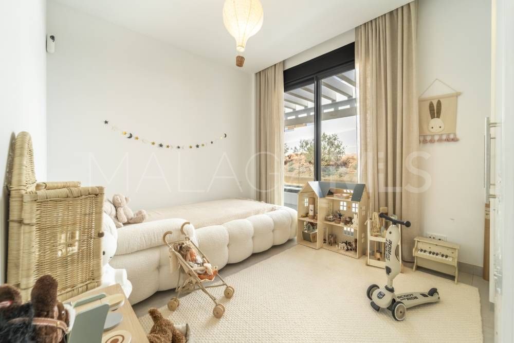 3 bedrooms duplex penthouse for sale in Marbella East