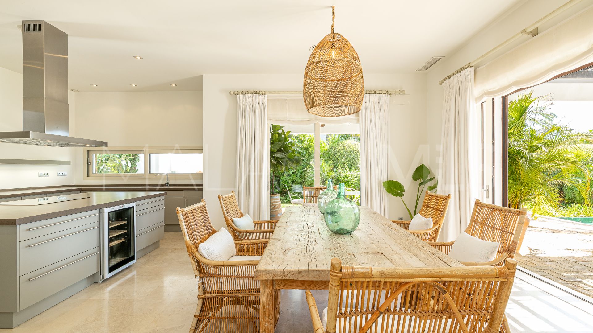 Villa for sale in Finca Cortesin