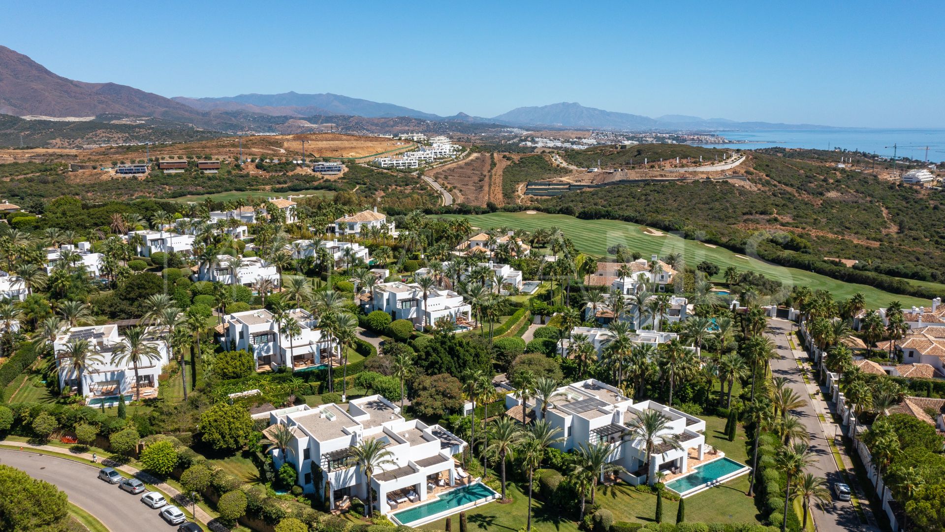 Villa for sale in Finca Cortesin