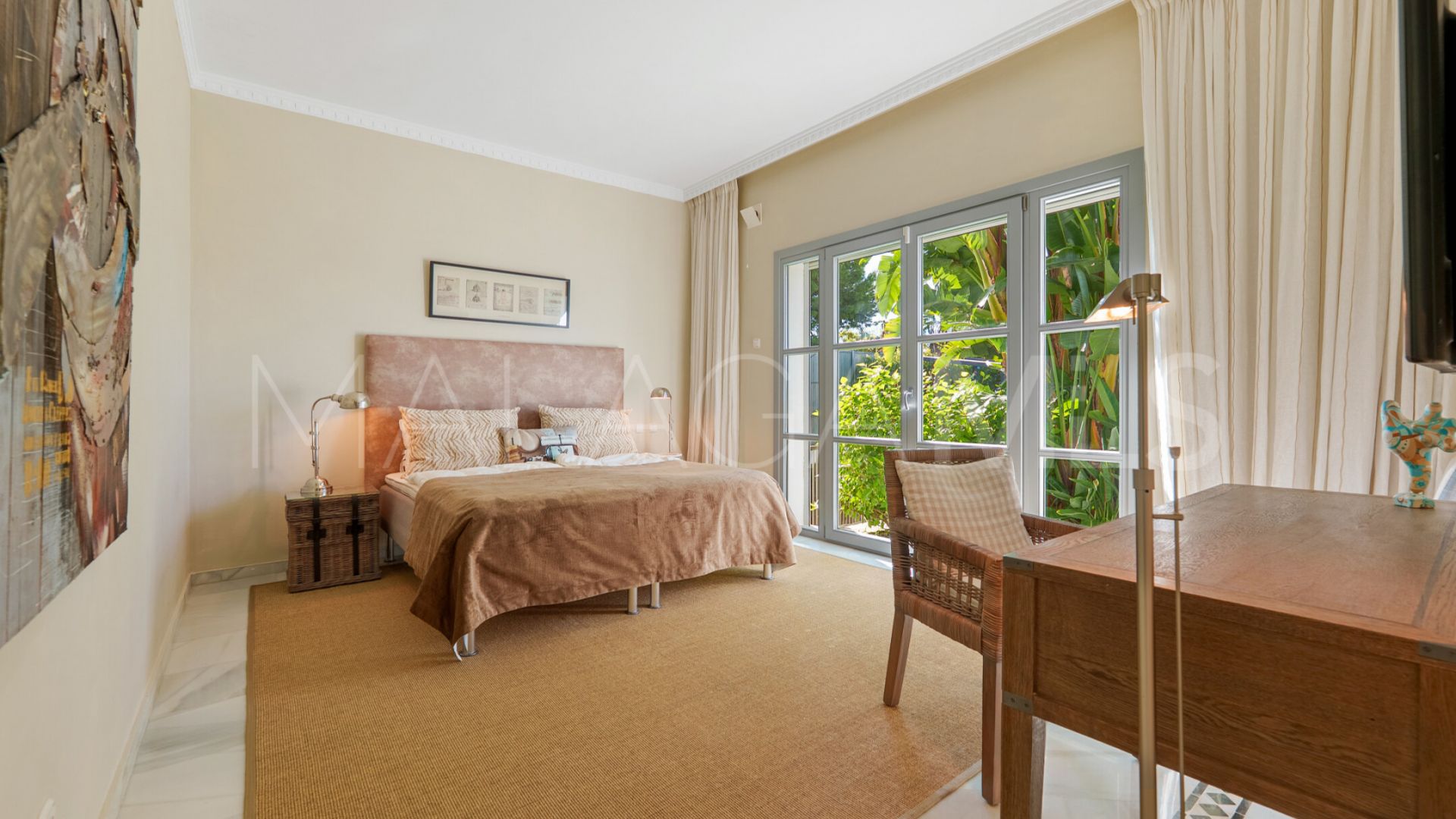 Villa for sale in Sierra Blanca