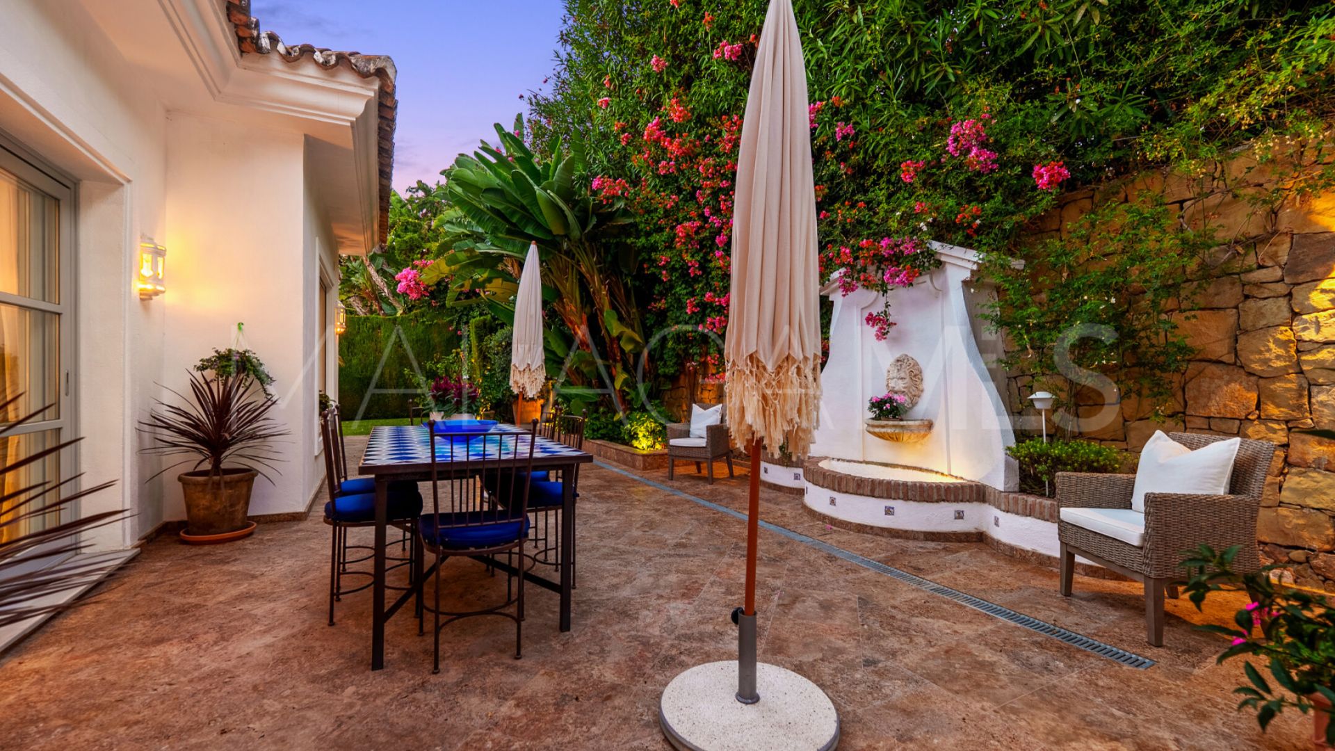 Villa for sale in Sierra Blanca