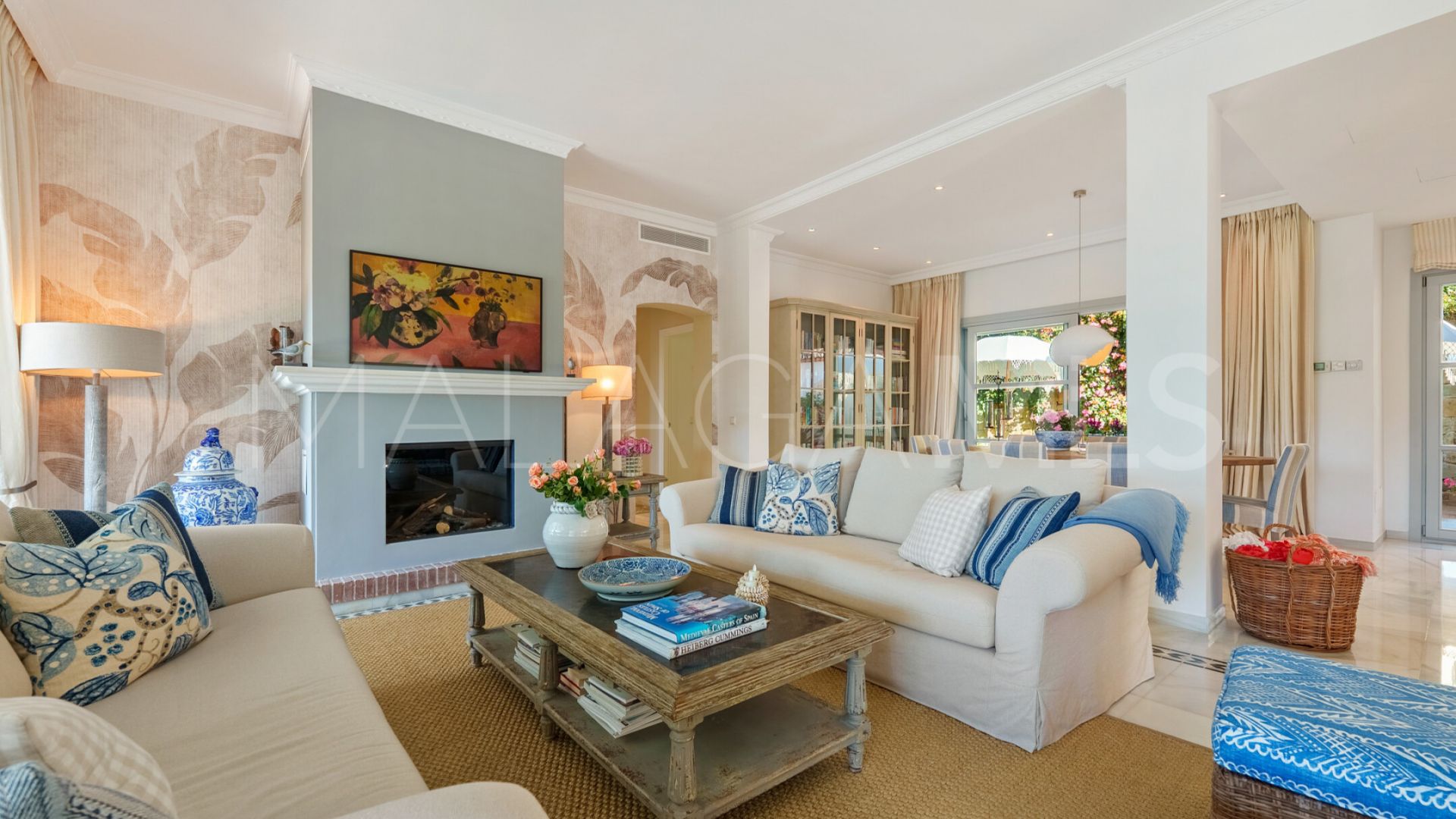 Villa for sale in Sierra Blanca