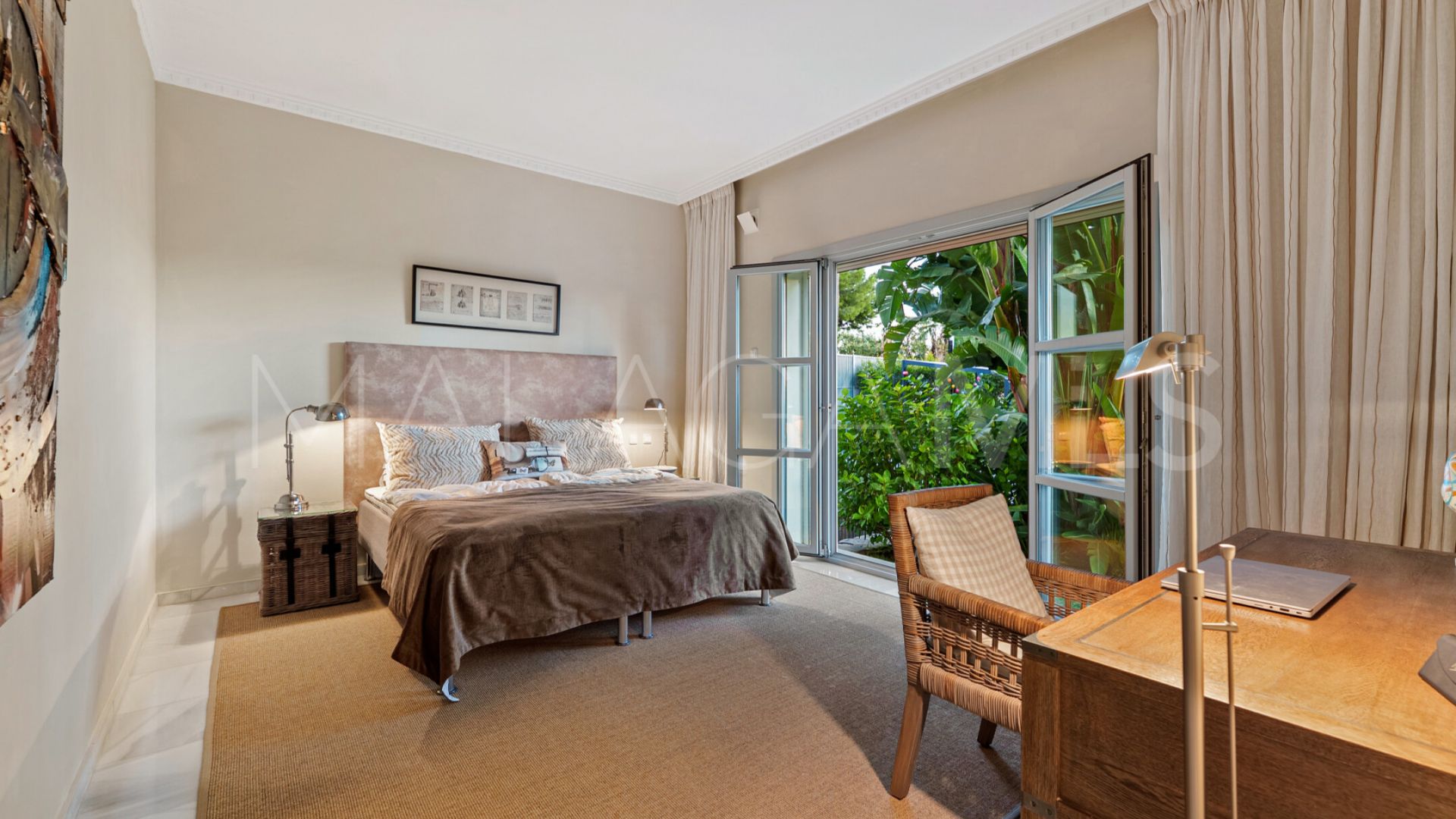 Villa for sale in Sierra Blanca