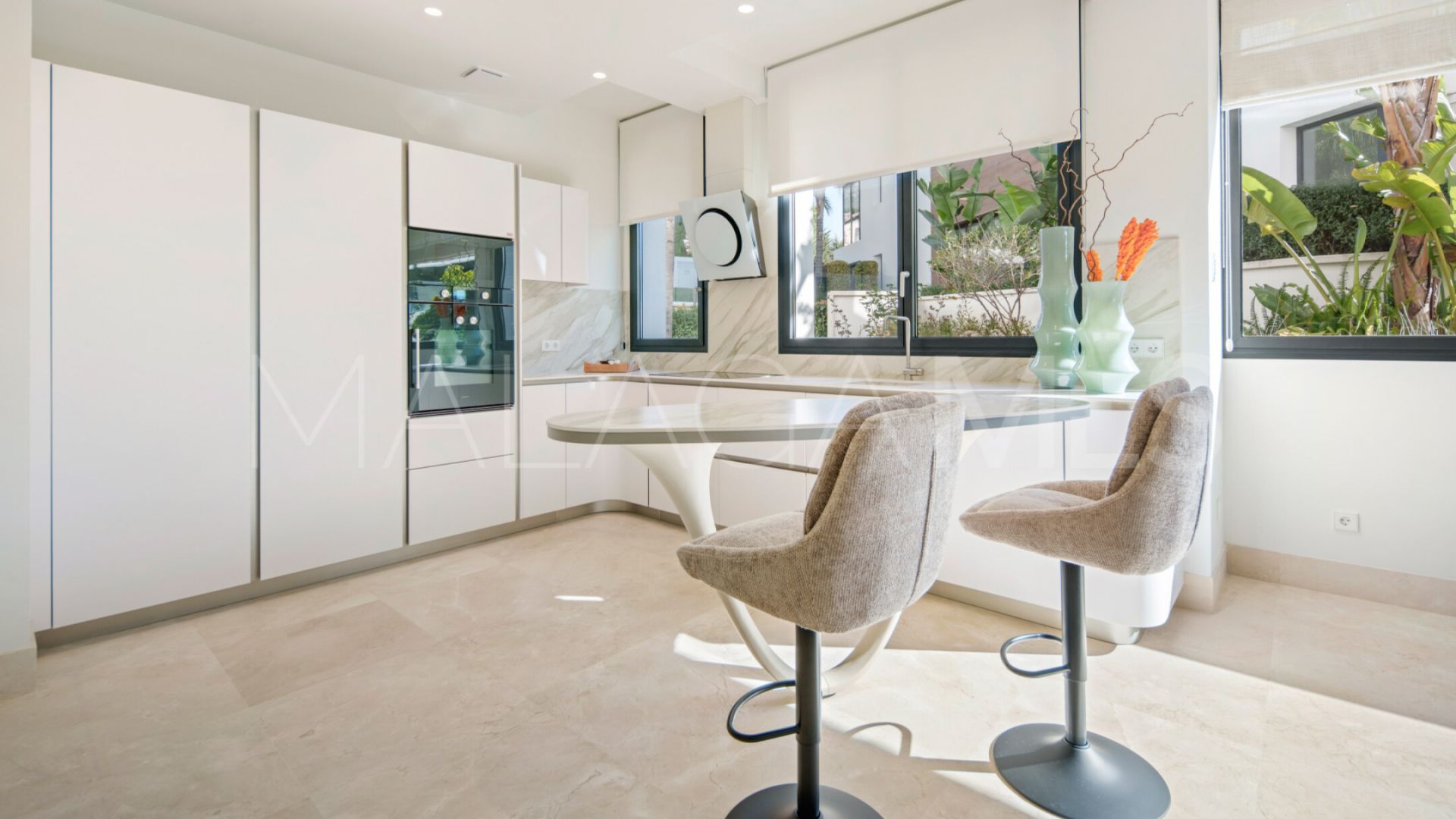 Ground floor duplex for sale in Sierra Blanca