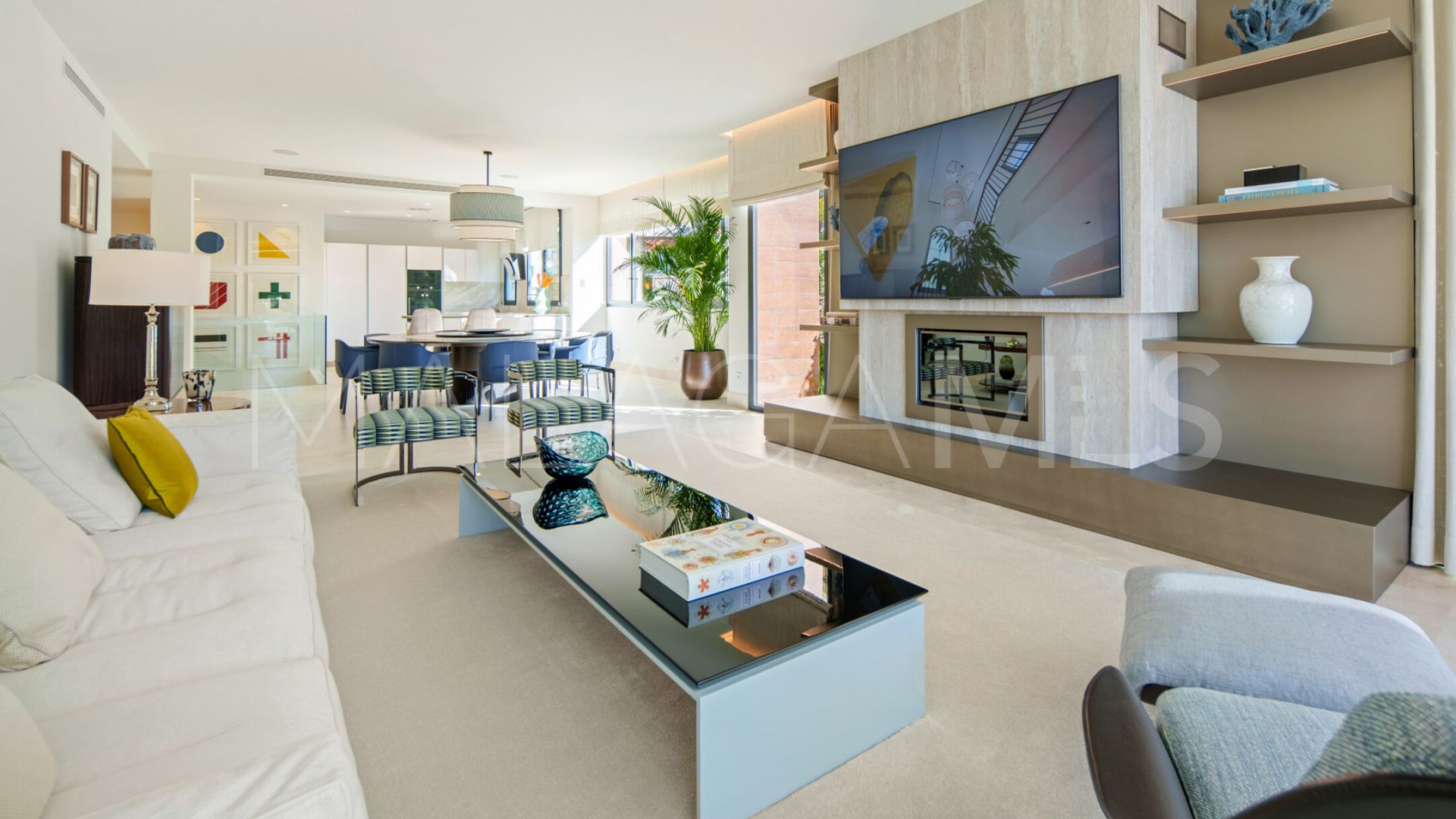 Ground floor duplex for sale in Sierra Blanca