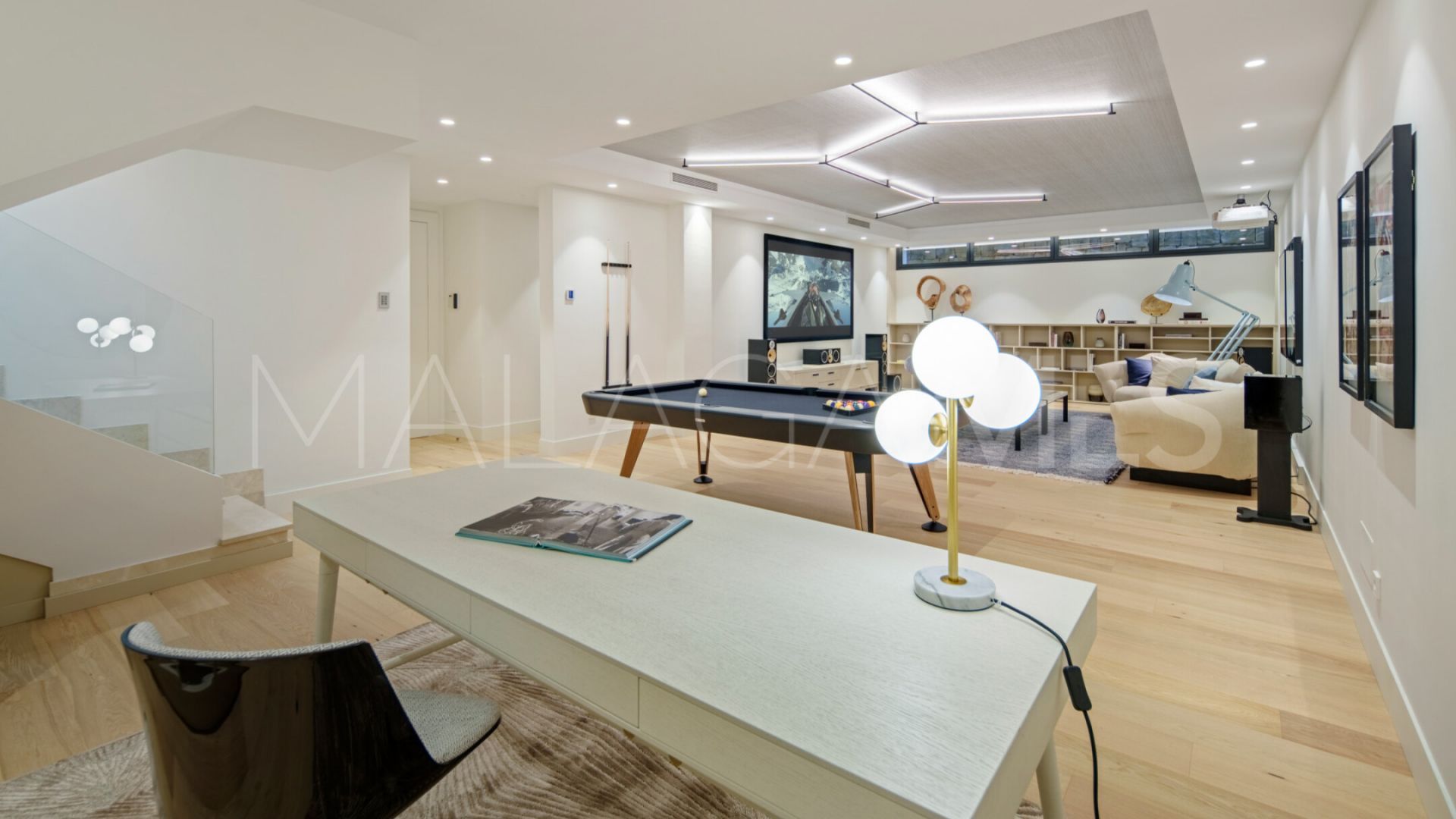 Ground floor duplex for sale in Sierra Blanca