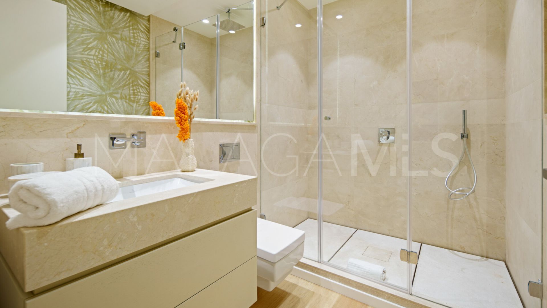 Ground floor duplex for sale in Sierra Blanca