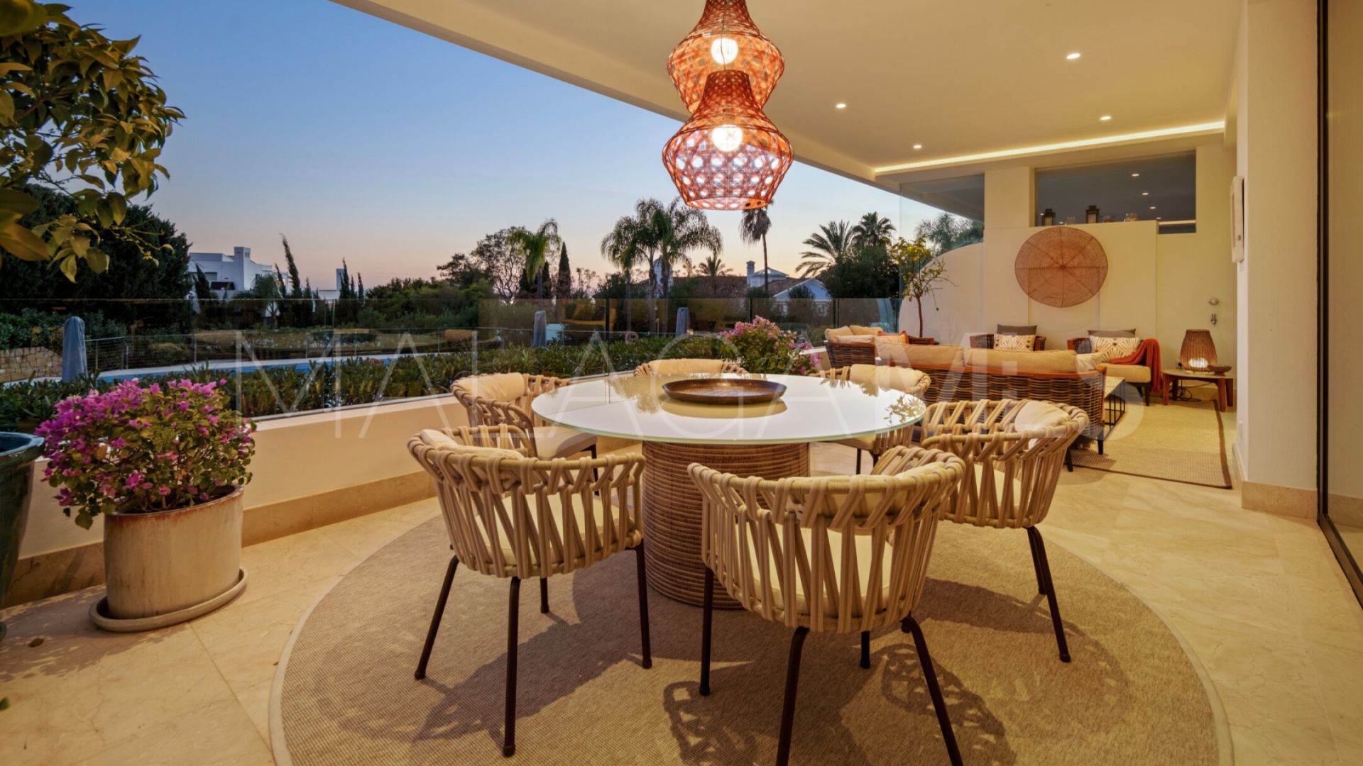 Ground floor duplex for sale in Sierra Blanca