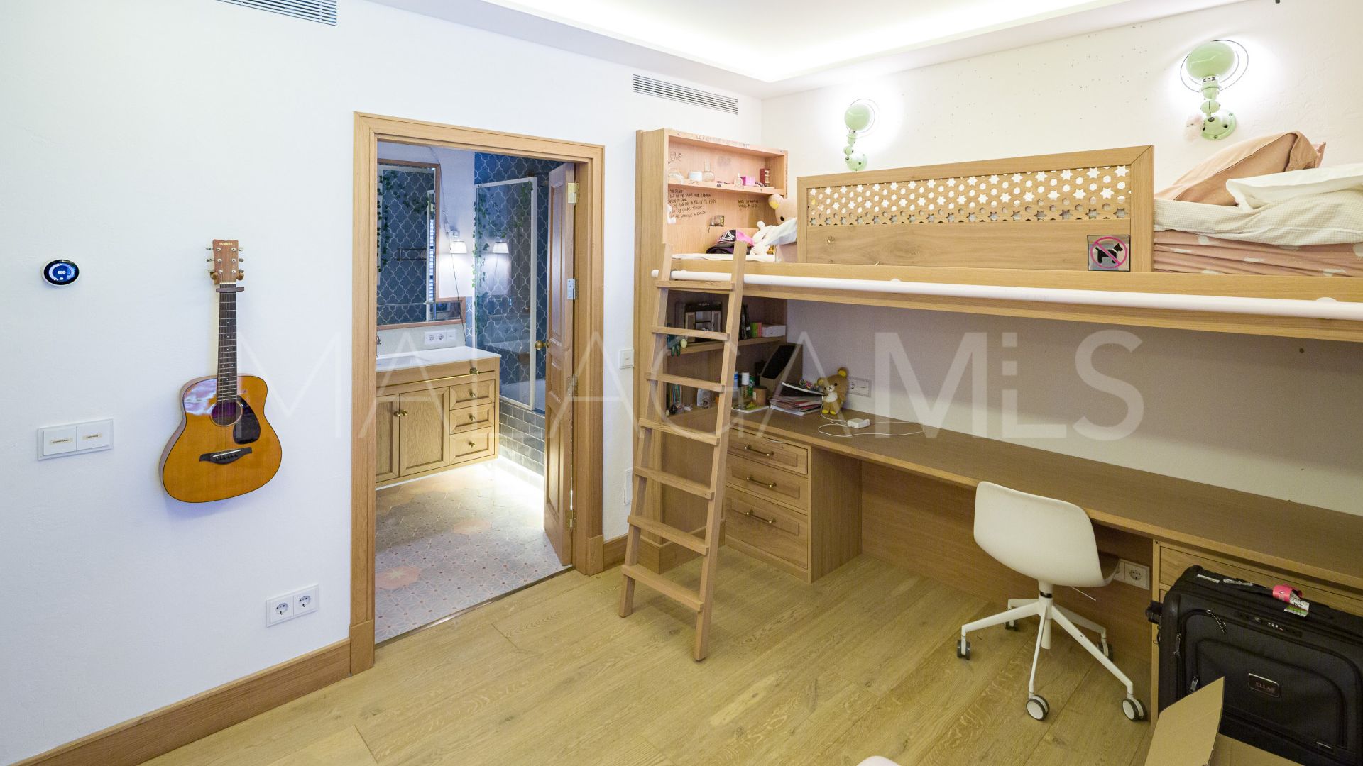 Villa for sale in Aloha