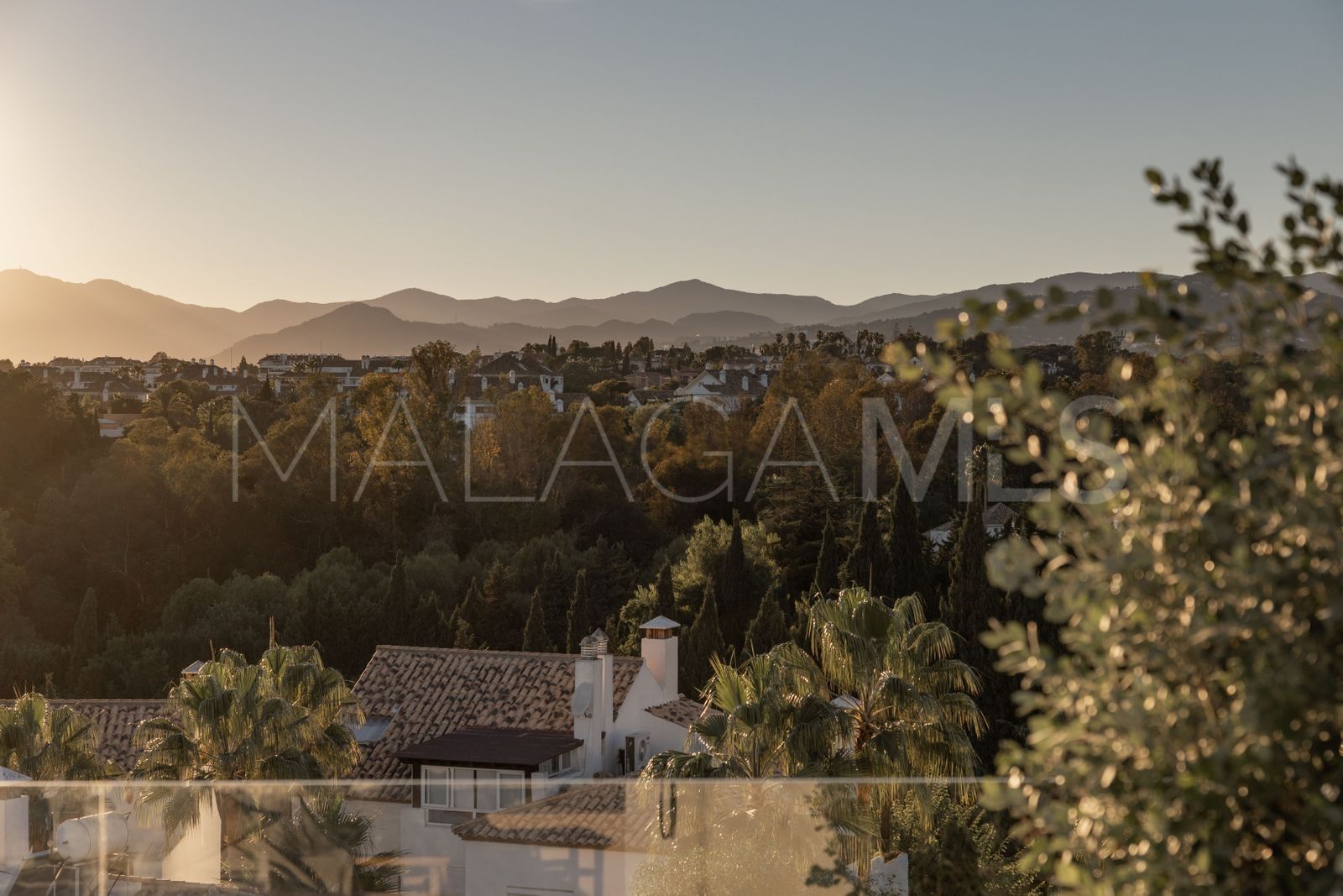 Villa for sale in Golden Mile