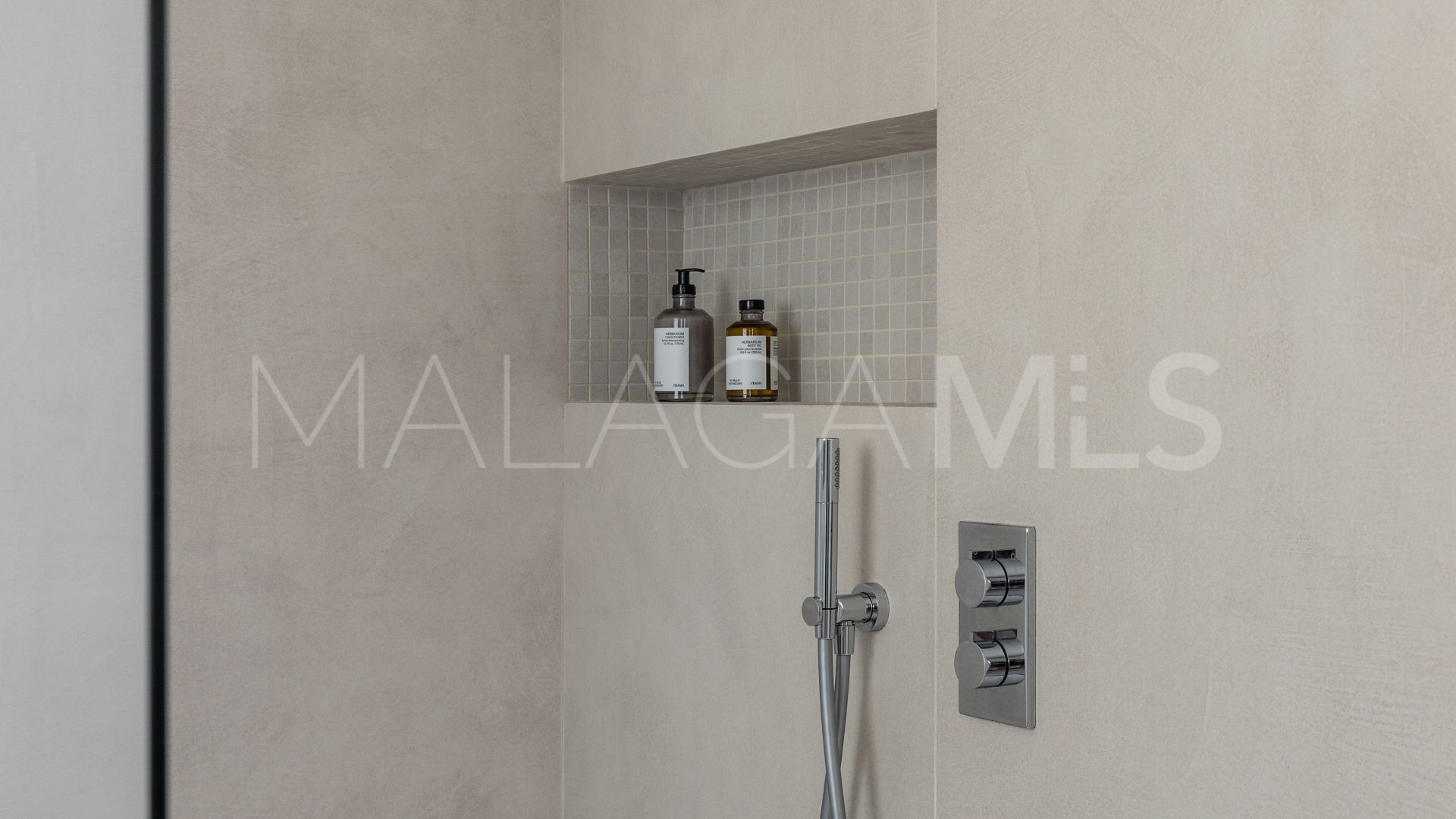 Zweistöckiges penthouse for sale in Los Naranjos