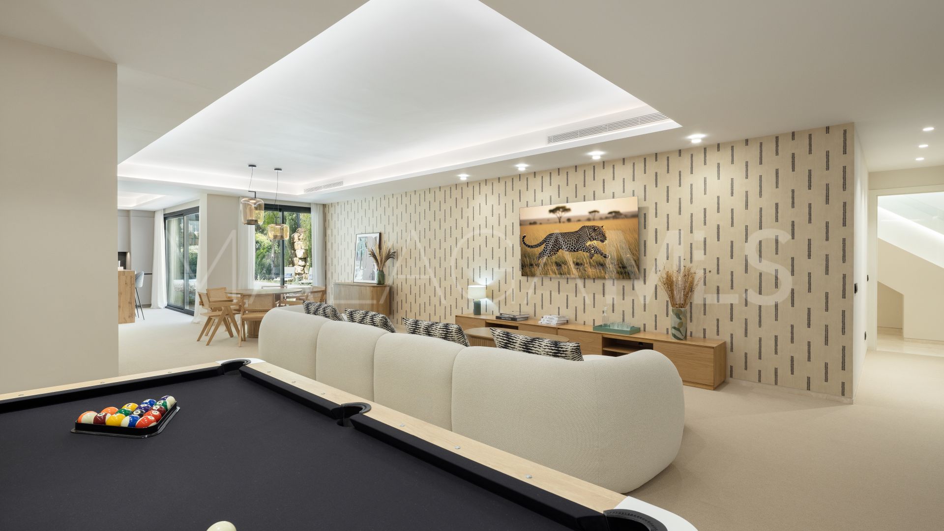 Buy La Cerquilla 5 bedrooms villa