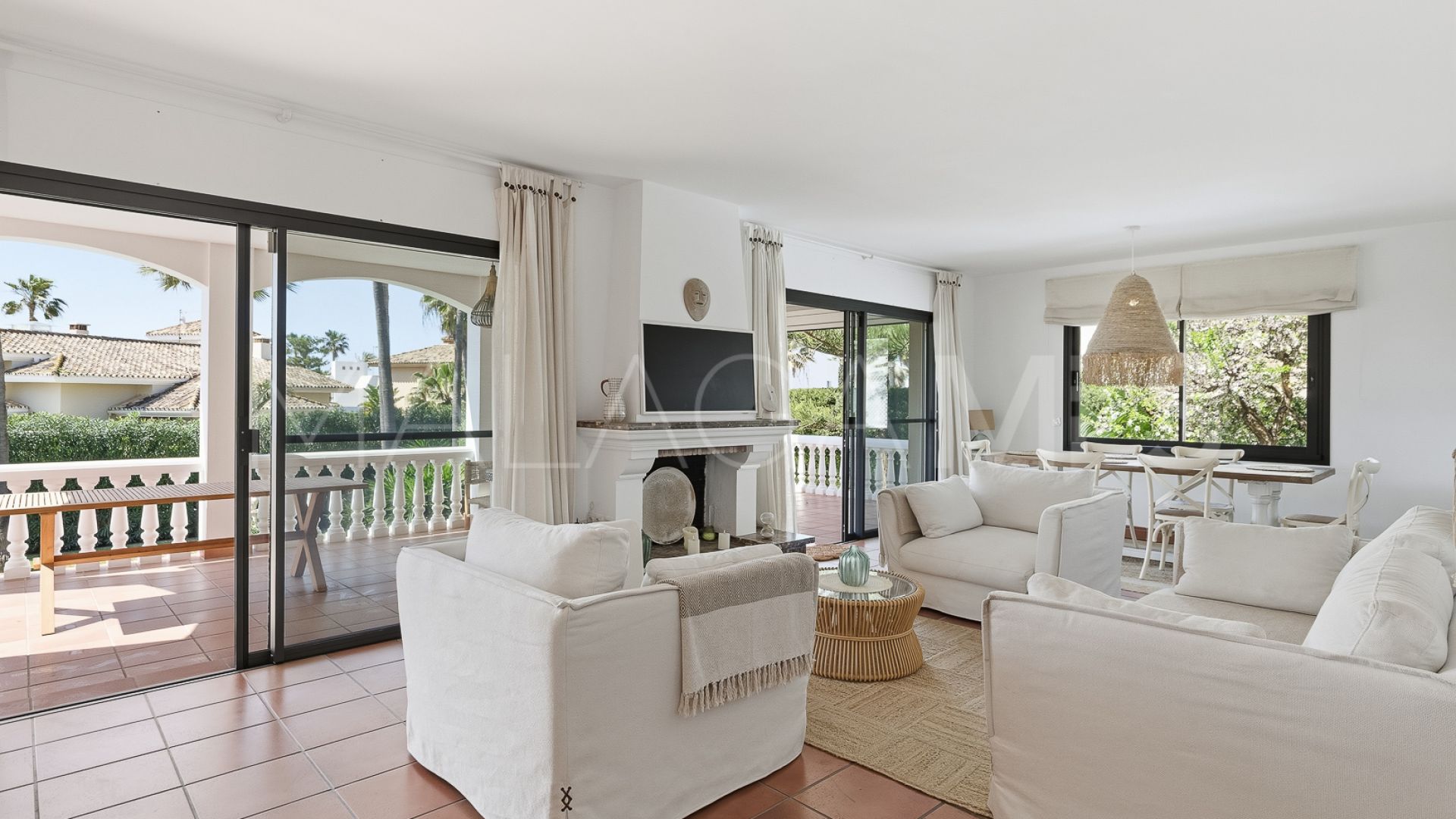 Villa for sale in Marbella Este