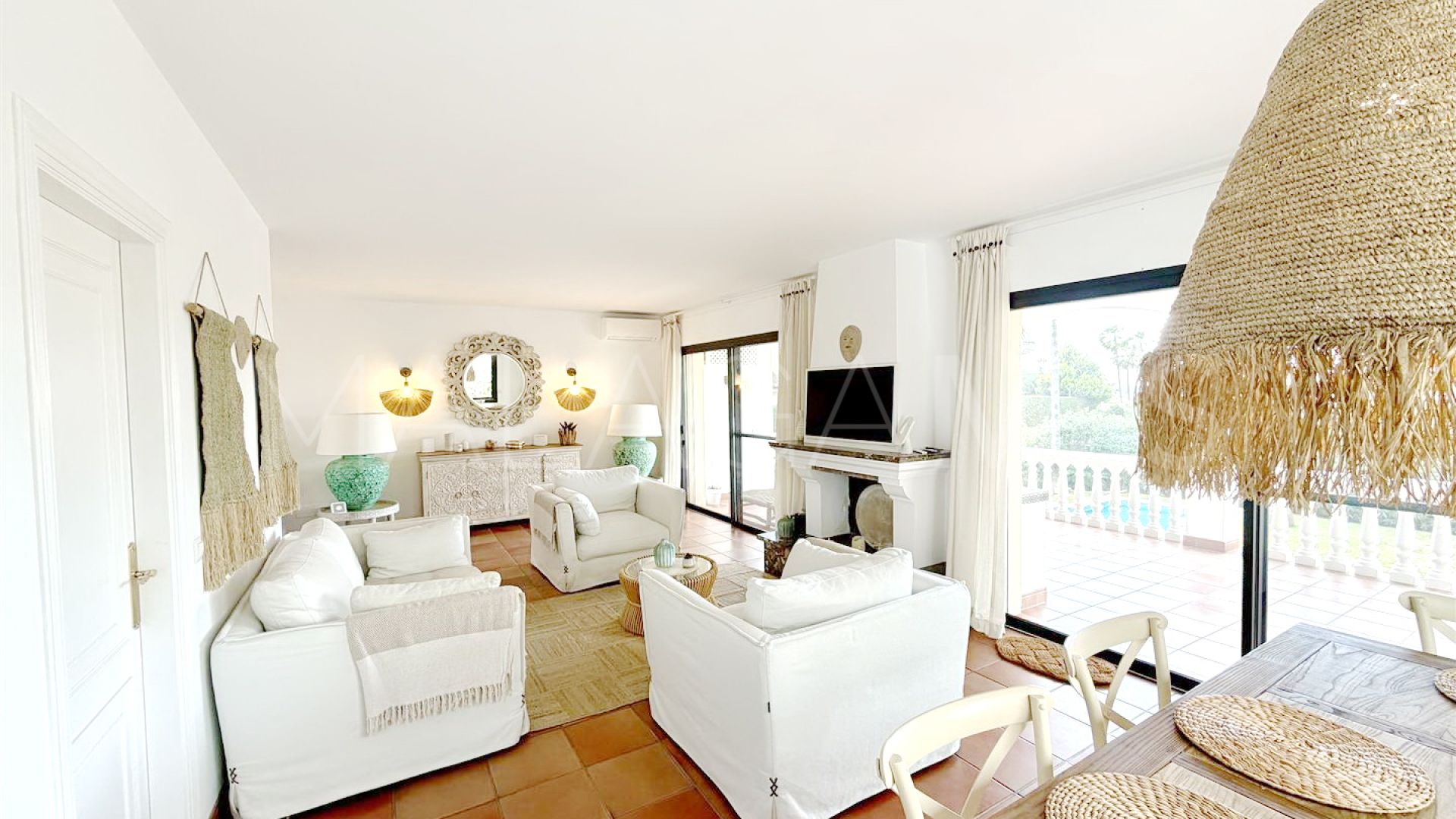 Villa for sale in Marbella Este