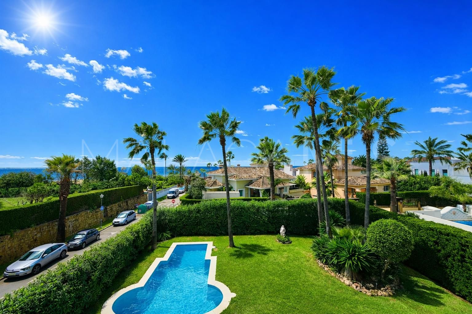 Villa for sale in Marbella Este