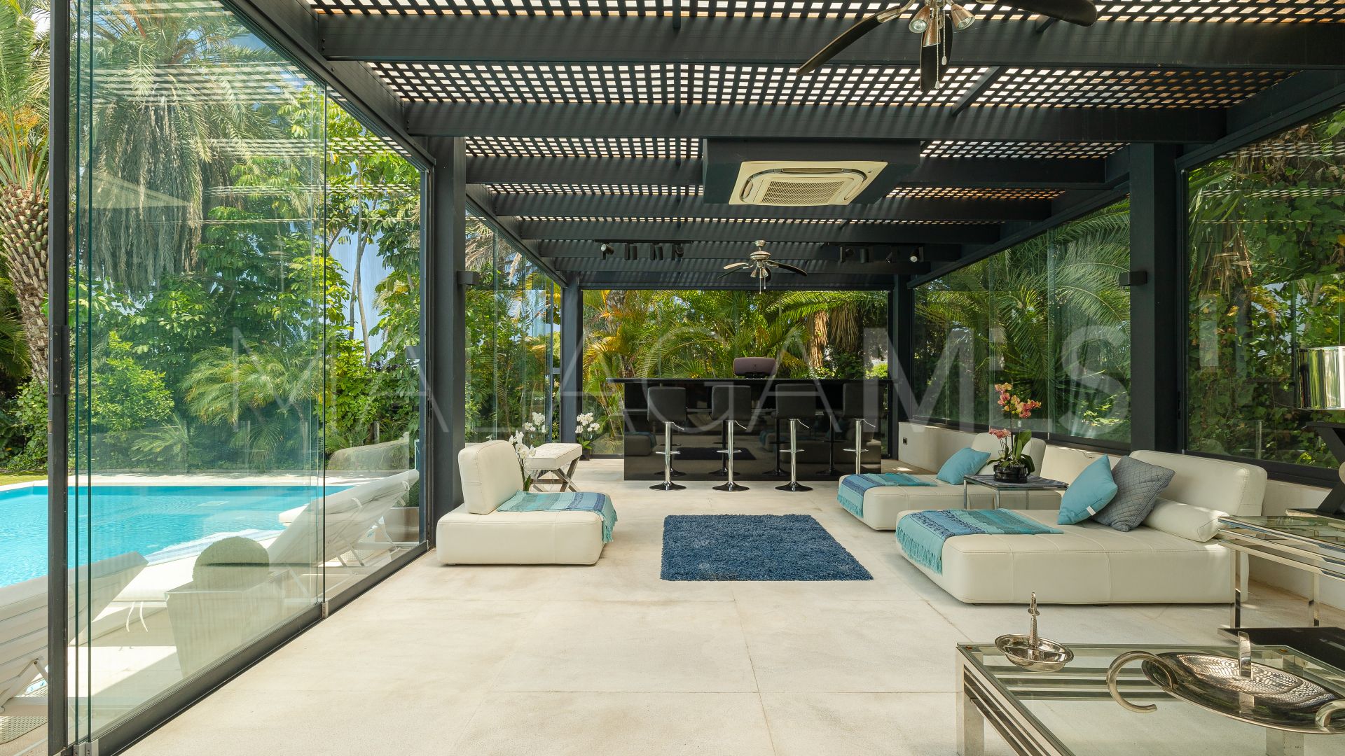 Nueva Andalucia, villa with 7 bedrooms a la venta
